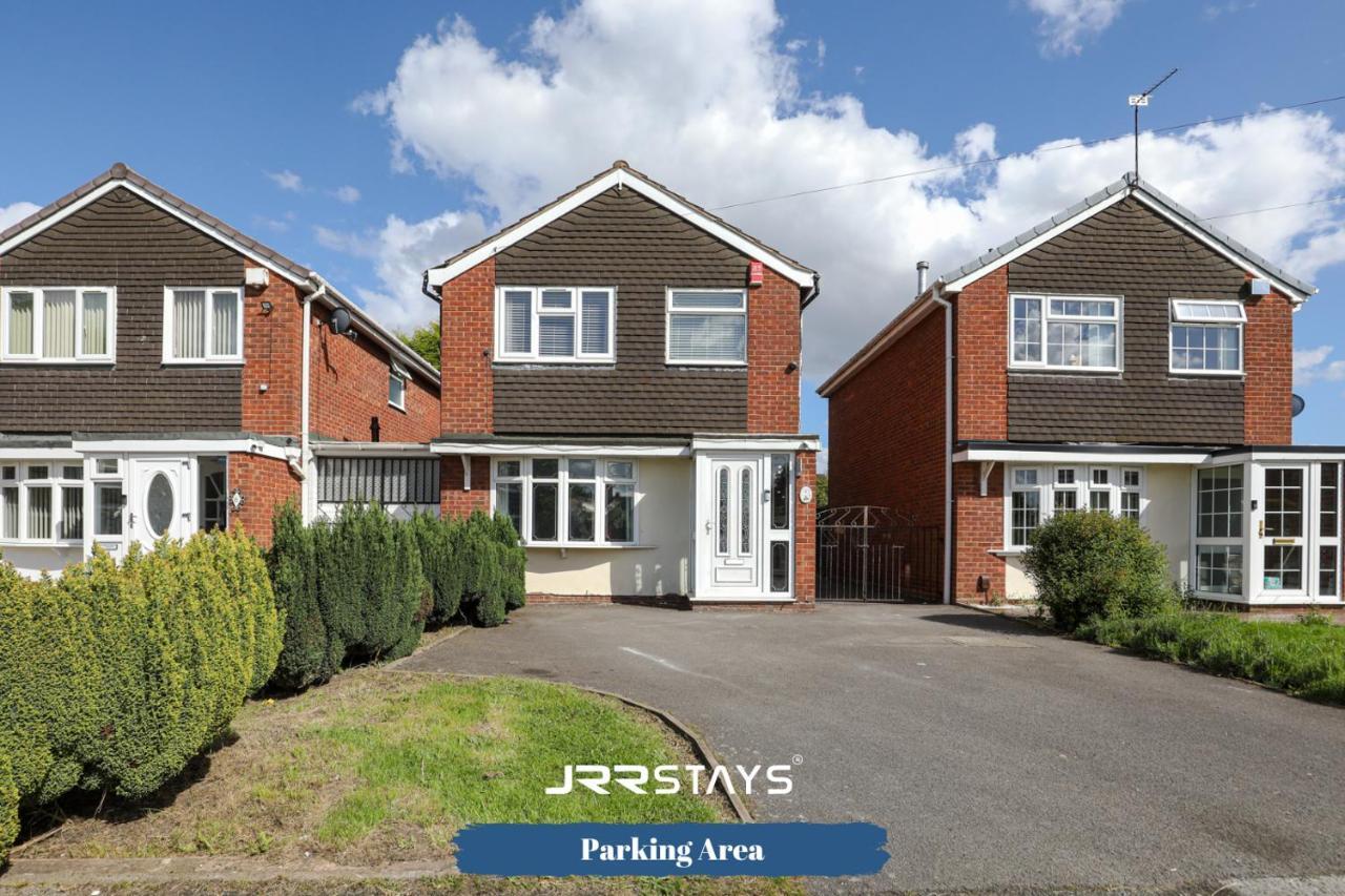 Wolverhampton - Amazing 3 Bedroom, Sleeps 6, Wi-Fi - Jrr Stays 외부 사진